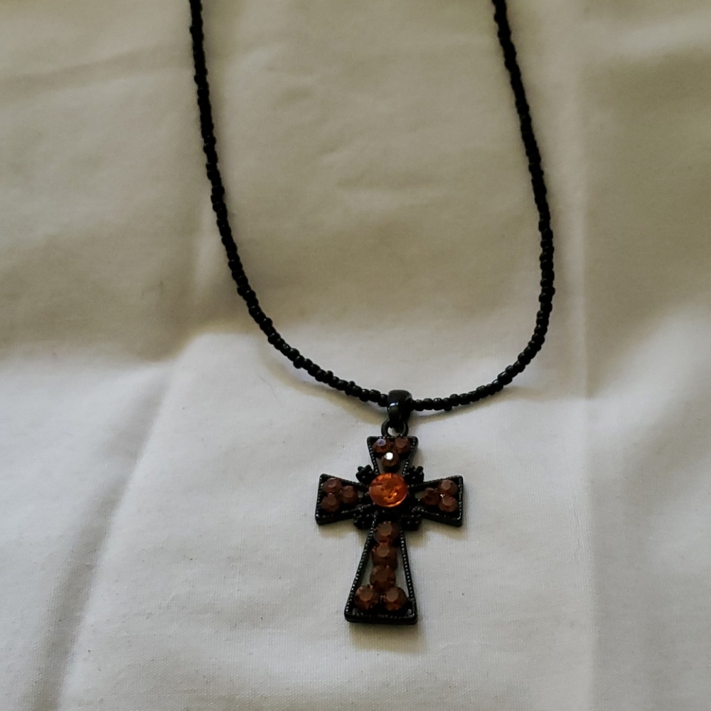 Necklace (b4) - Picture 2 of 2
